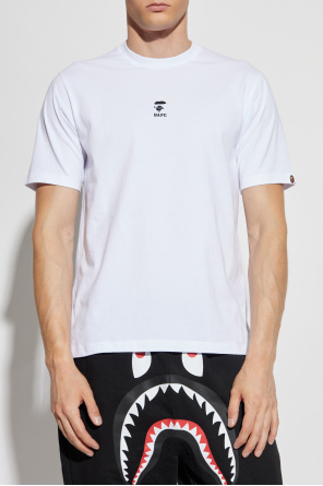 A BATHING APE® T-shirt with logo
