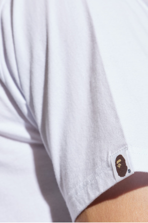 A BATHING APE® T-shirt with logo