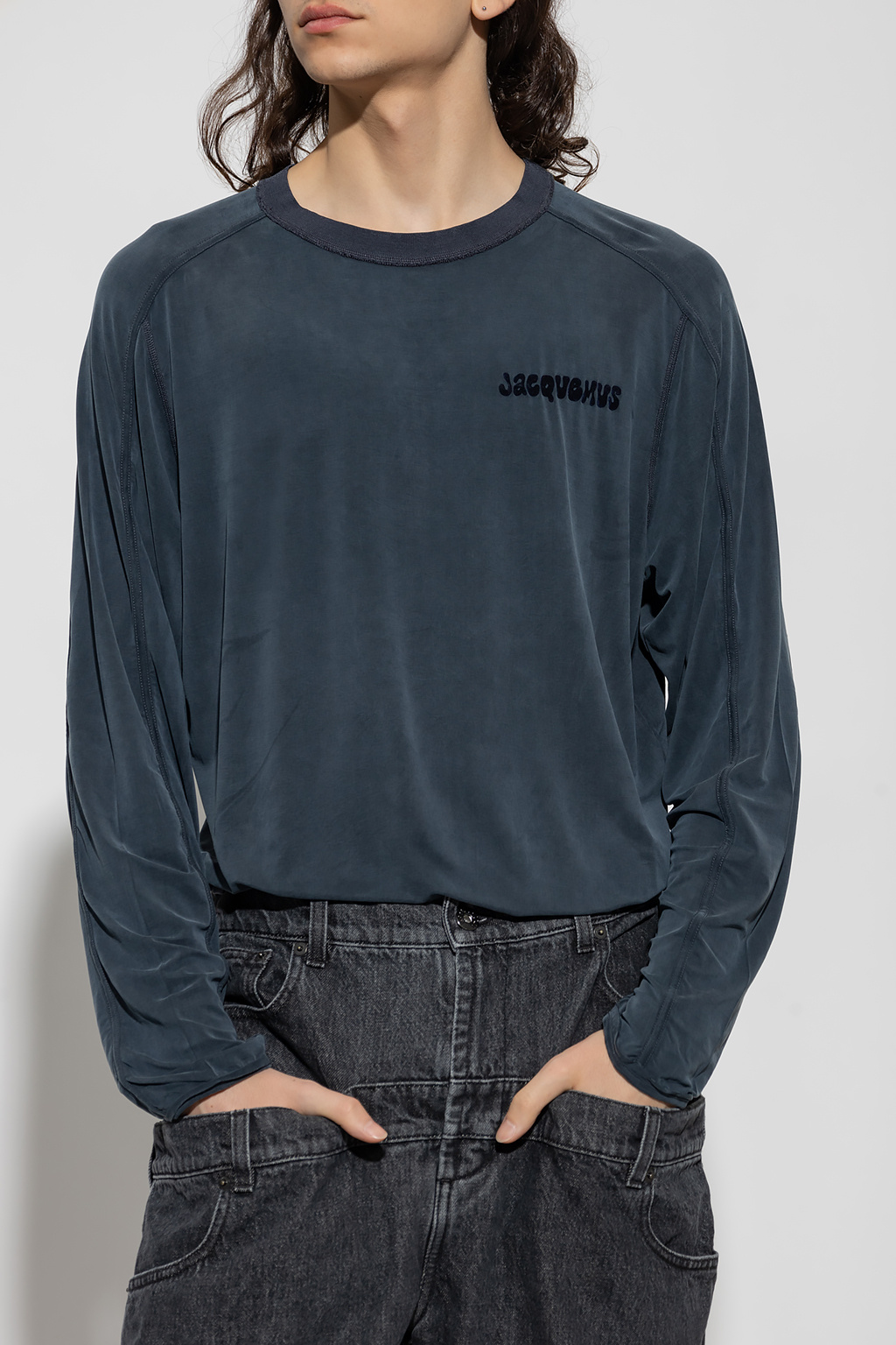 Jacquemus ‘Jao’ T-shirt with long sleeves