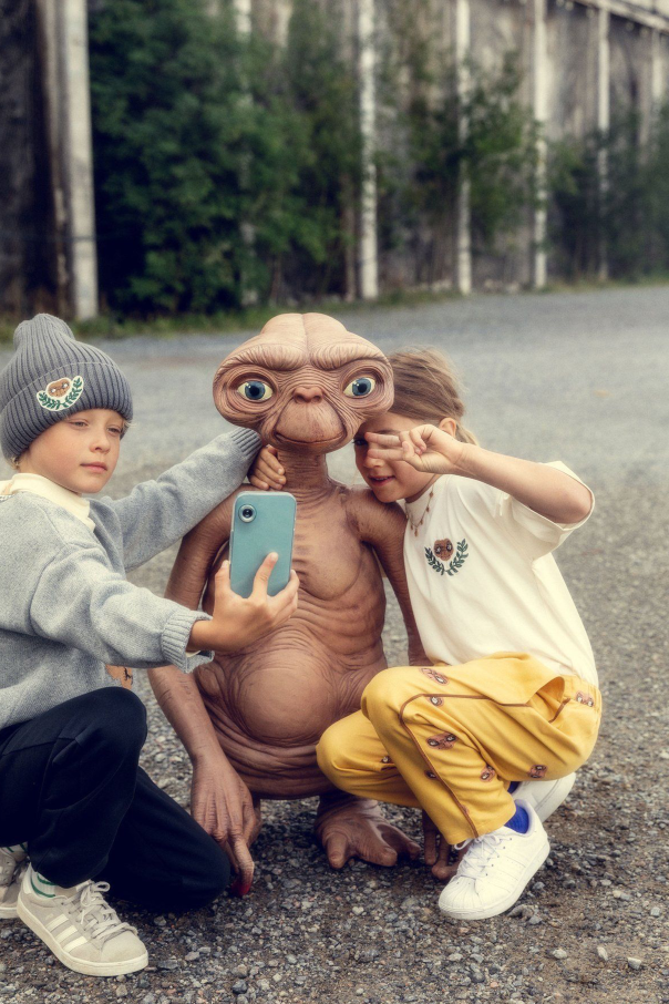 Mini Rodini T-Shirts mit gesticktem Muster