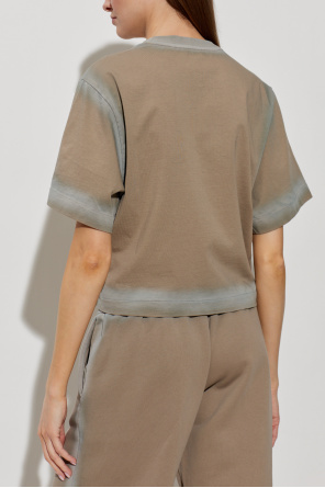 Off-White T-Shirt mit Logo