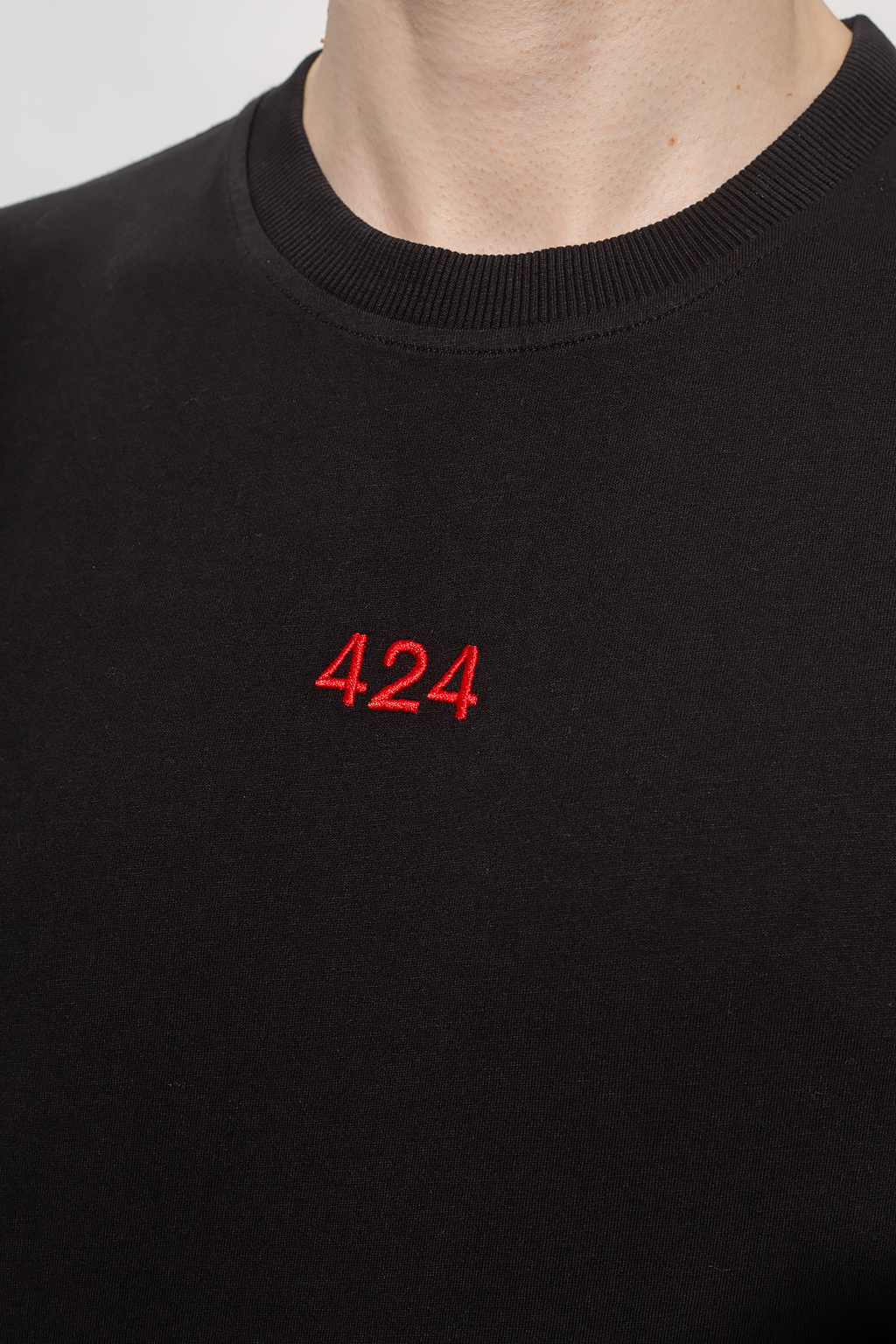 424 T-shirt with logo