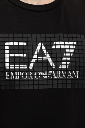 EA7 Emporio Armani Giorgio Armani is een van de meest iconische namen in de mode