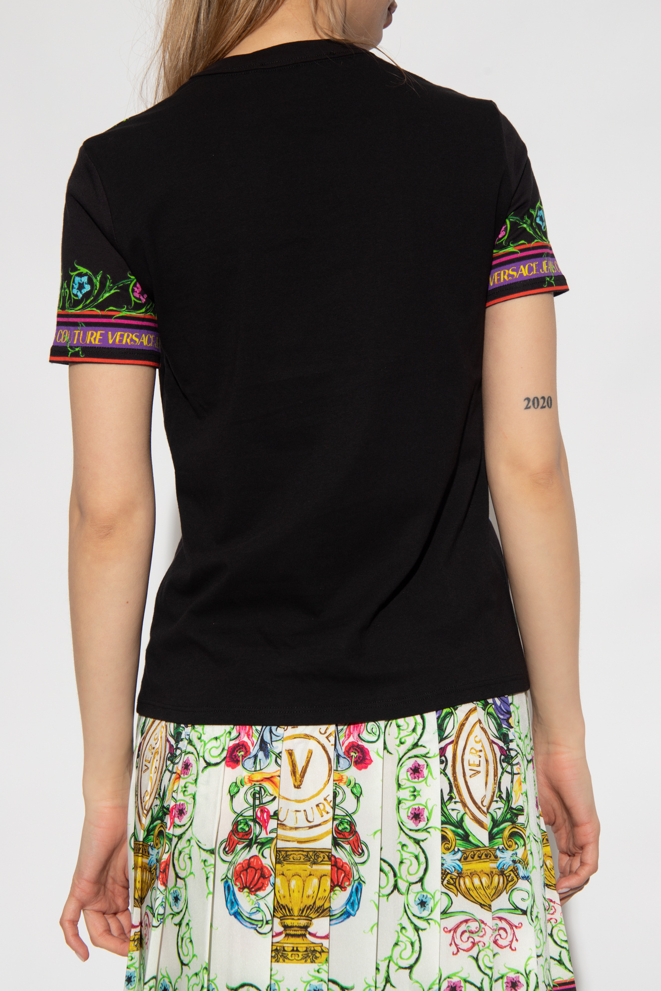 Multicolour Baroque pattern T-shirt Versace - Vitkac HK