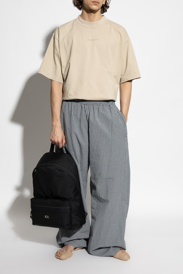 Balenciaga Camiseta con logo bordado