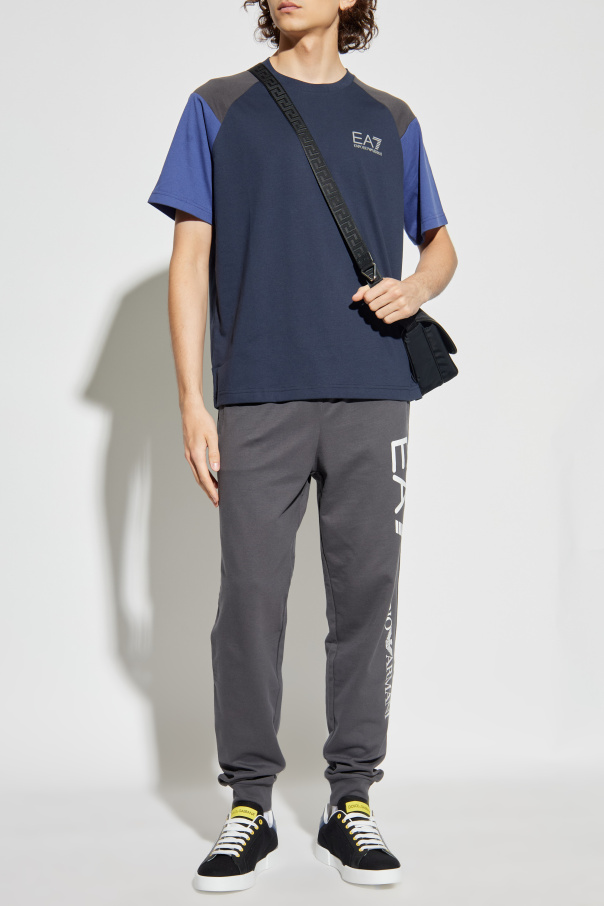 EA7 Emporio Armani Camiseta de la colección `Sustainability`