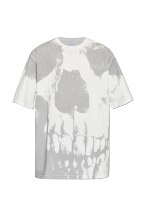 T-shirt with a distinctive skull motif
