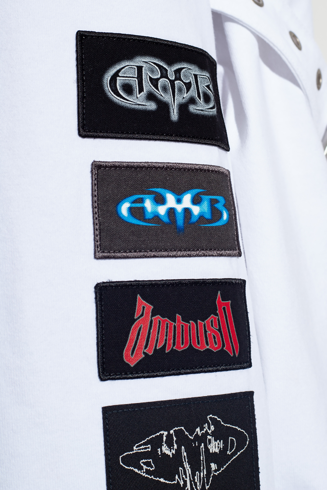 Ambush T-shirt with patches