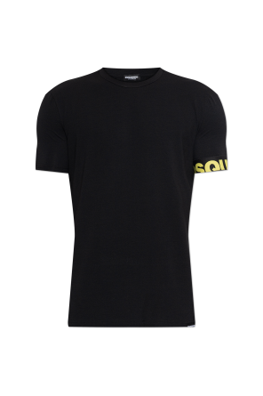 Underwear T-shirt with a round neckline