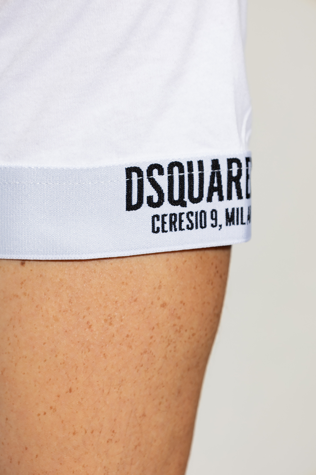 Dsquared2 T-shirt with logo patch