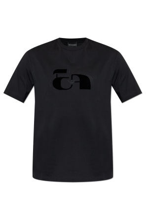 T-shirt with a logo and a velvet finish