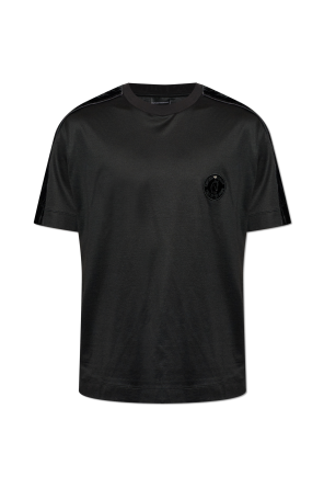T-shirt with logo patch