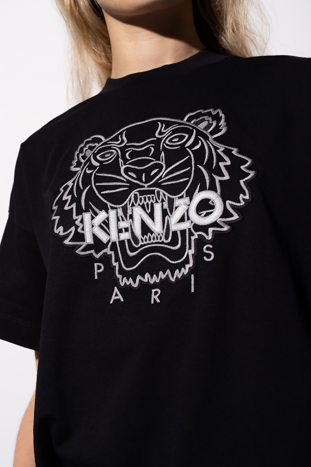 Kenzo T-shirt with tiger motif