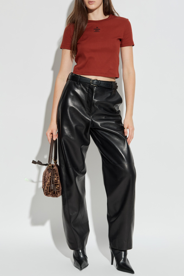 Fendi Geripptes T-Shirt mit aufgesticktem Logo