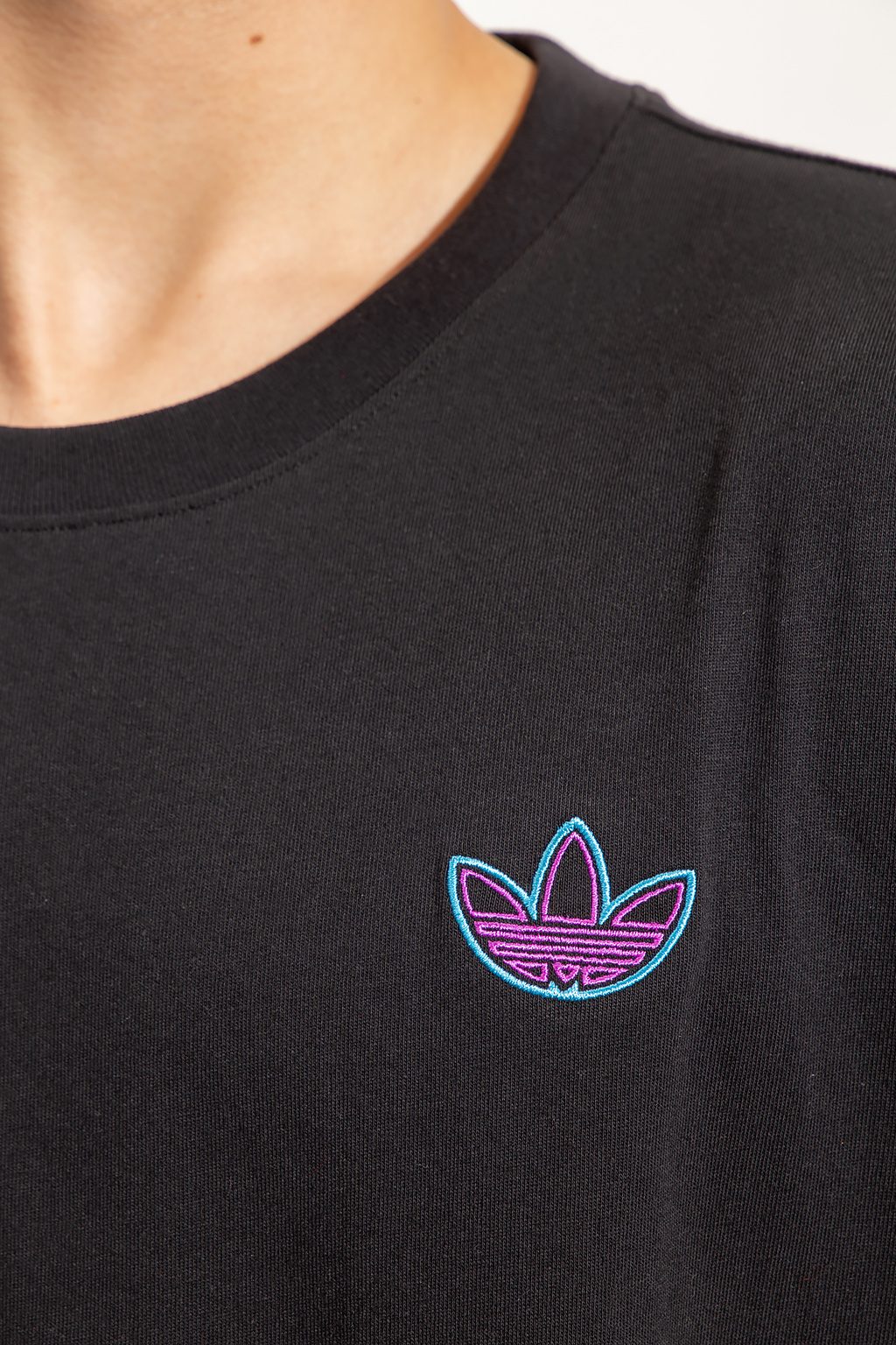 ADIDAS Originals T-shirt with logo