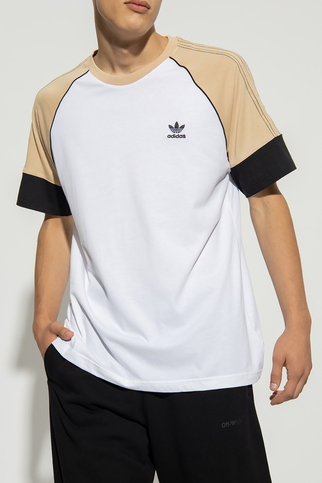 ADIDAS Originals T-shirt with logo