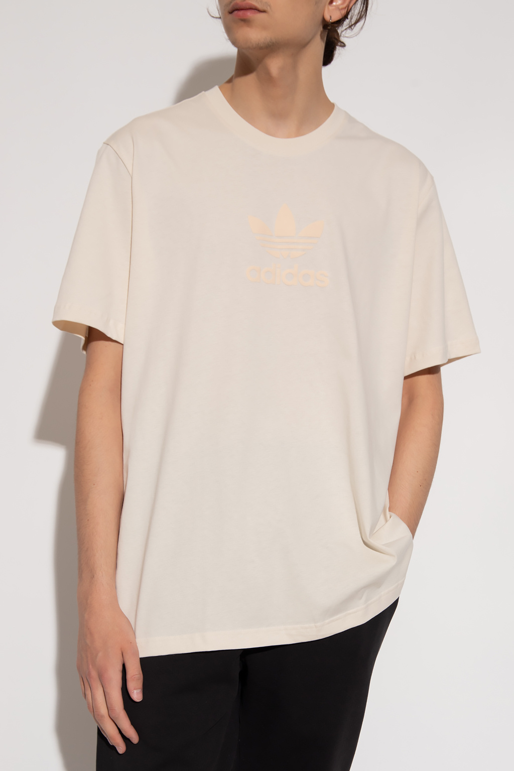 ADIDAS Originals T-shirt with logo