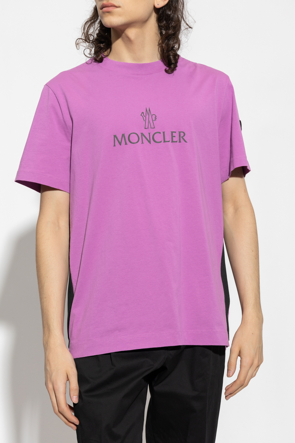 Moncler T-shirt Sleeved with reflective logo