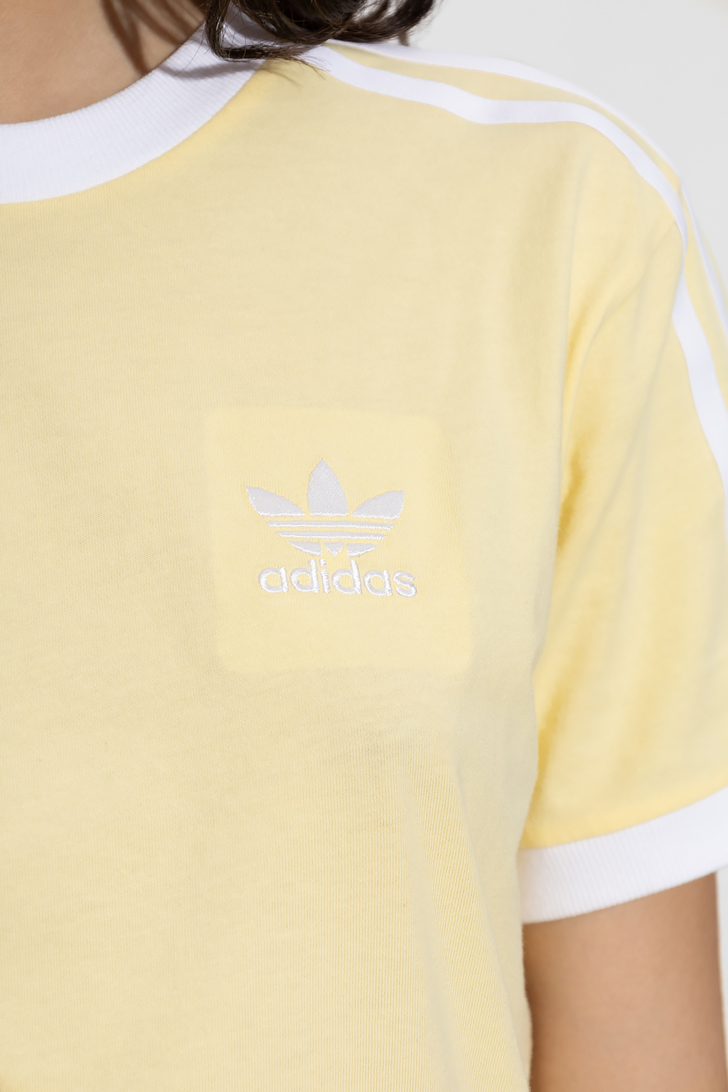 ADIDAS Originals T-shirt with logo | Women's Clothing | Vitkac