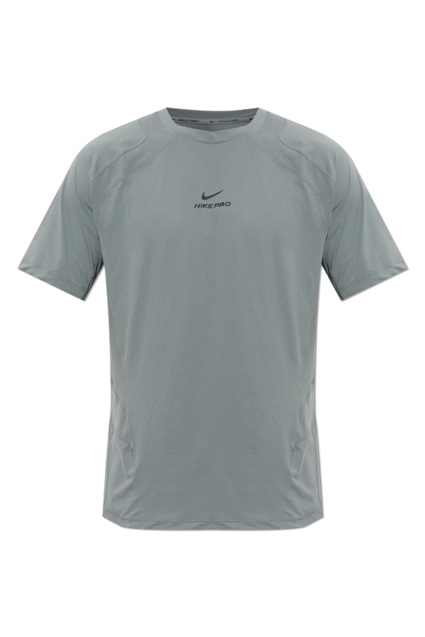 T-shirt with logo od Nike