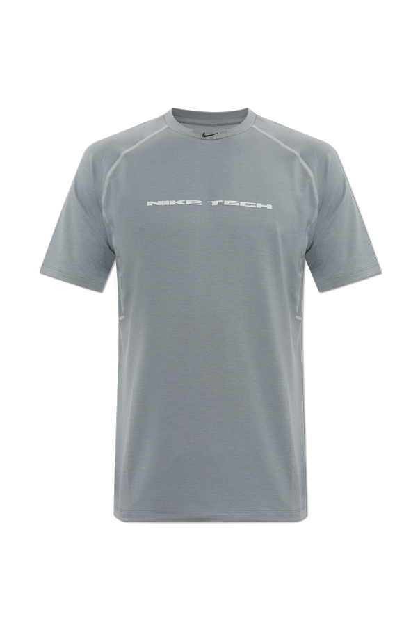 T-shirt with logo od Nike