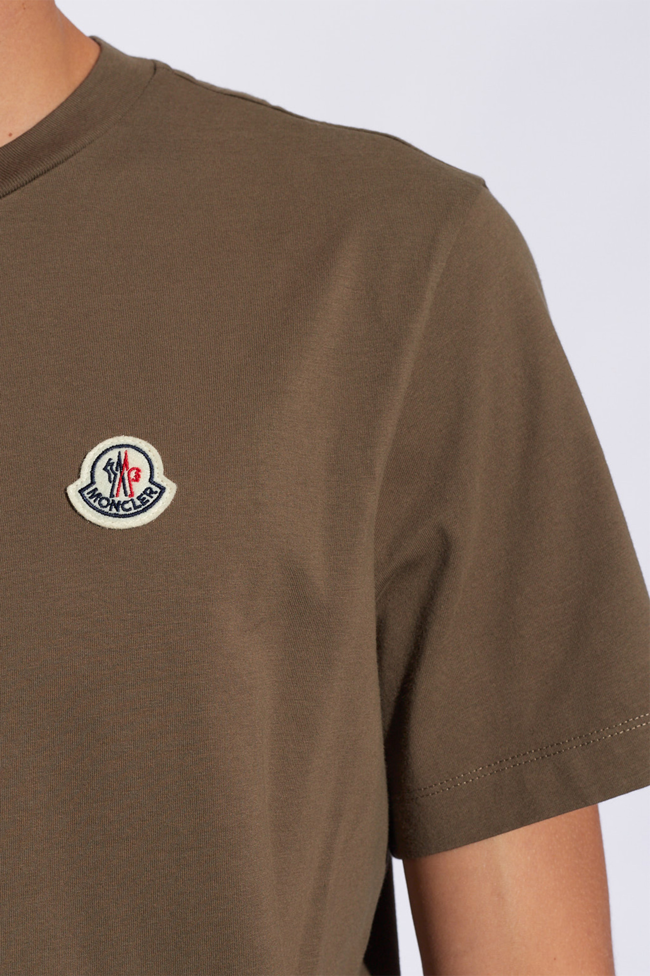 Moncler polar 3 tone fill logo t shirt sport grey