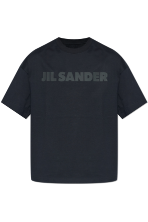 Camiseta con logotipo impreso