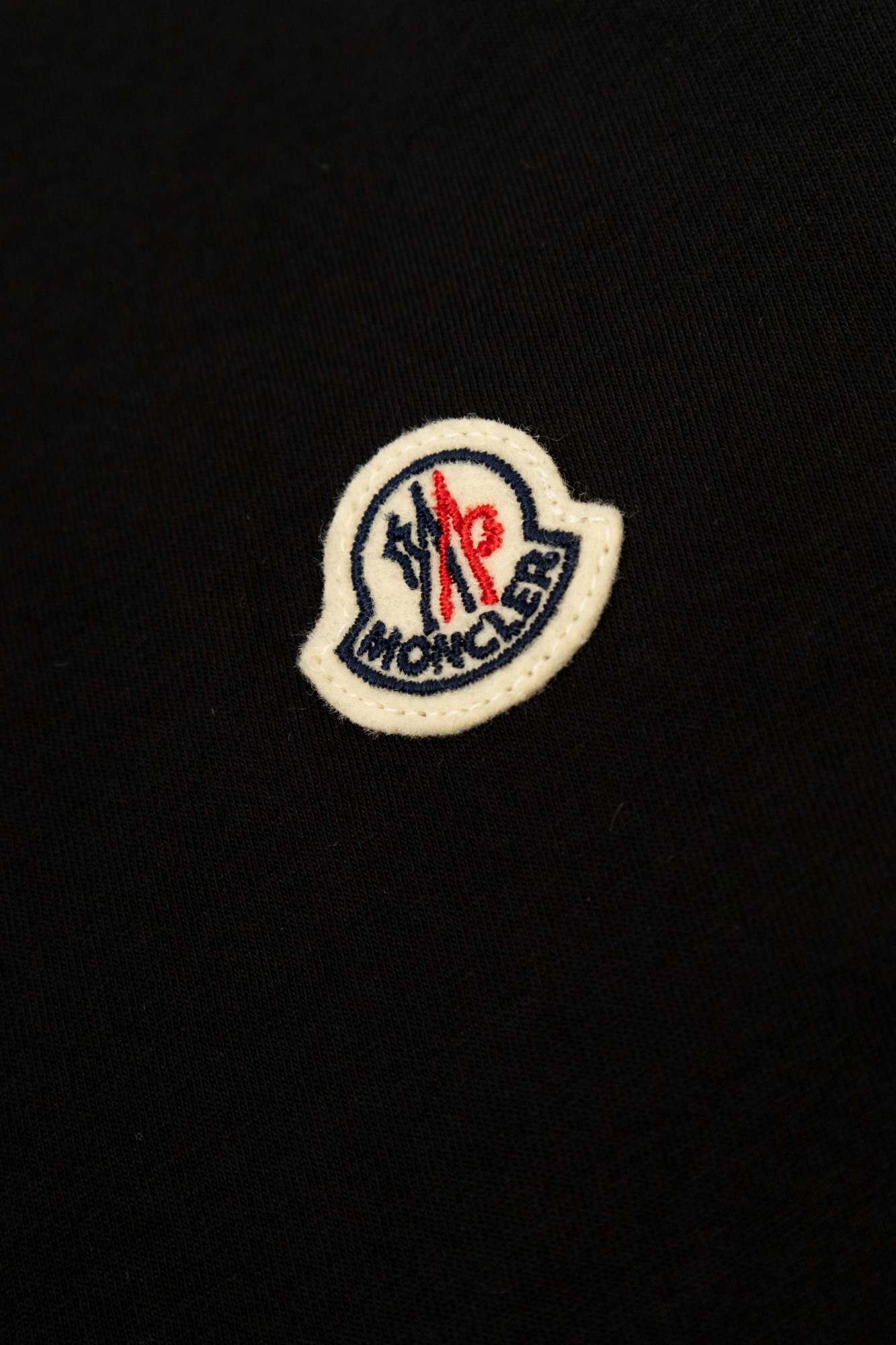 Moncler Enfant T-shirt with logo patch