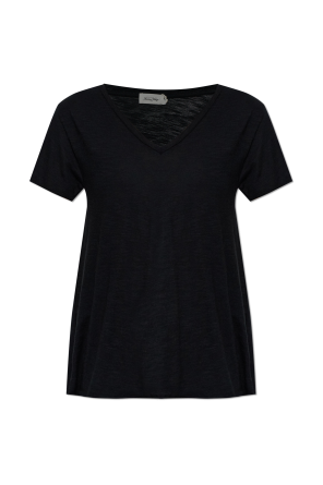 V-neck T-shirt