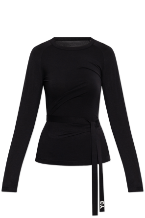 Top mit dekorativem Abschluss