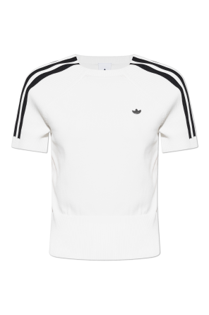 Top with an application in the shape of a logo