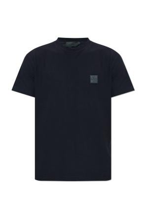 T-shirt with logo patch