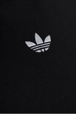 ADIDAS Originals T-Shirt mit Logo