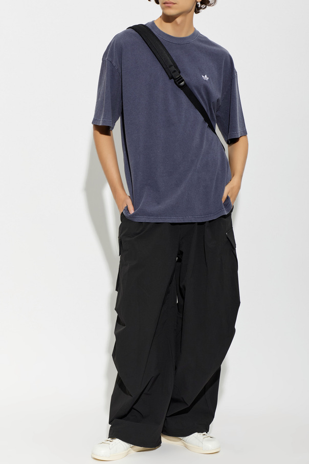 ADIDAS Originals T-Shirt mit Logo