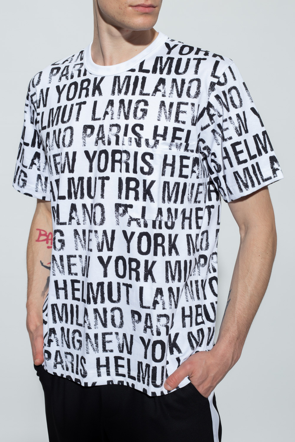 patois ubetalt krig shirt with logo - IetpShops | Men's Clothing - Helmut Lang T | Mid SE  Barcelona Sweater