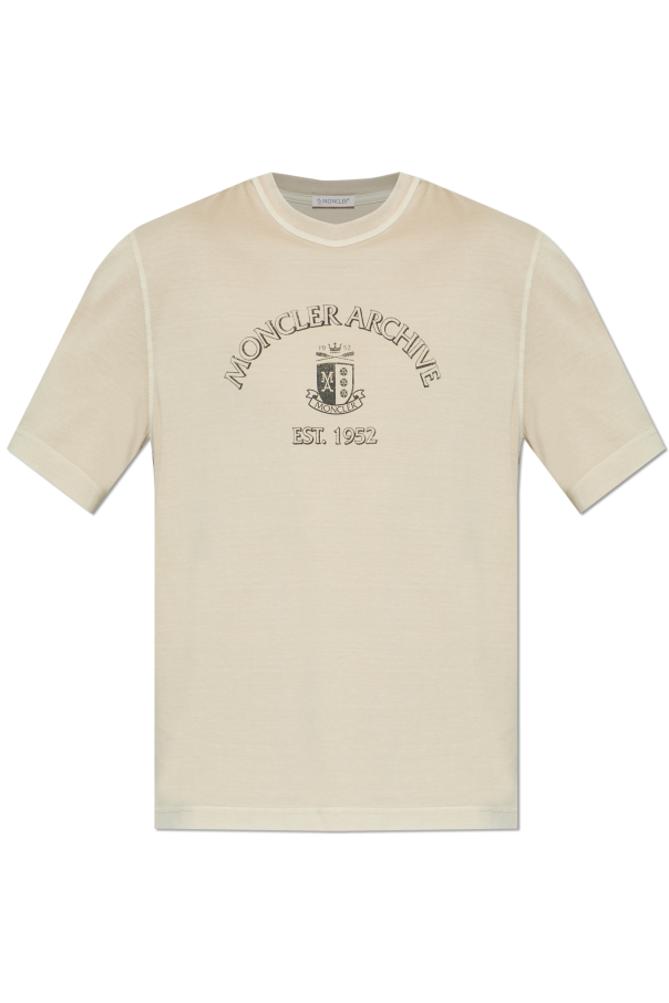 T-shirt with logo od Moncler