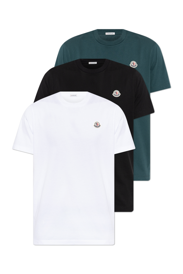 Three-pack of T-shirts with logo patch od Moncler