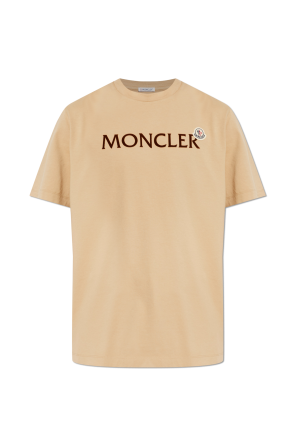 Camiseta con parche de logo