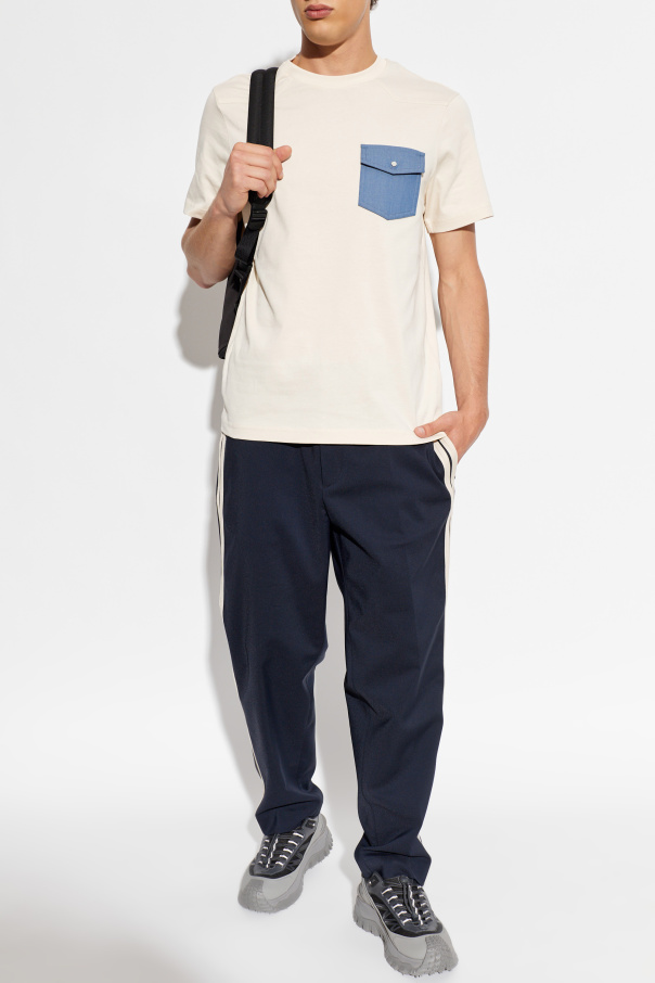 Moncler T-shirt z kieszenią