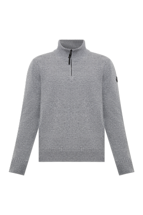 Sweater with logo patch