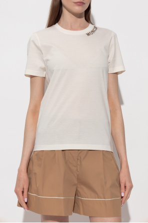 Moncler T-Shirt mit aufgesticktem Logo