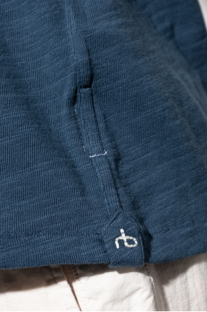 Rag & Bone  T-shirt with a round neckline