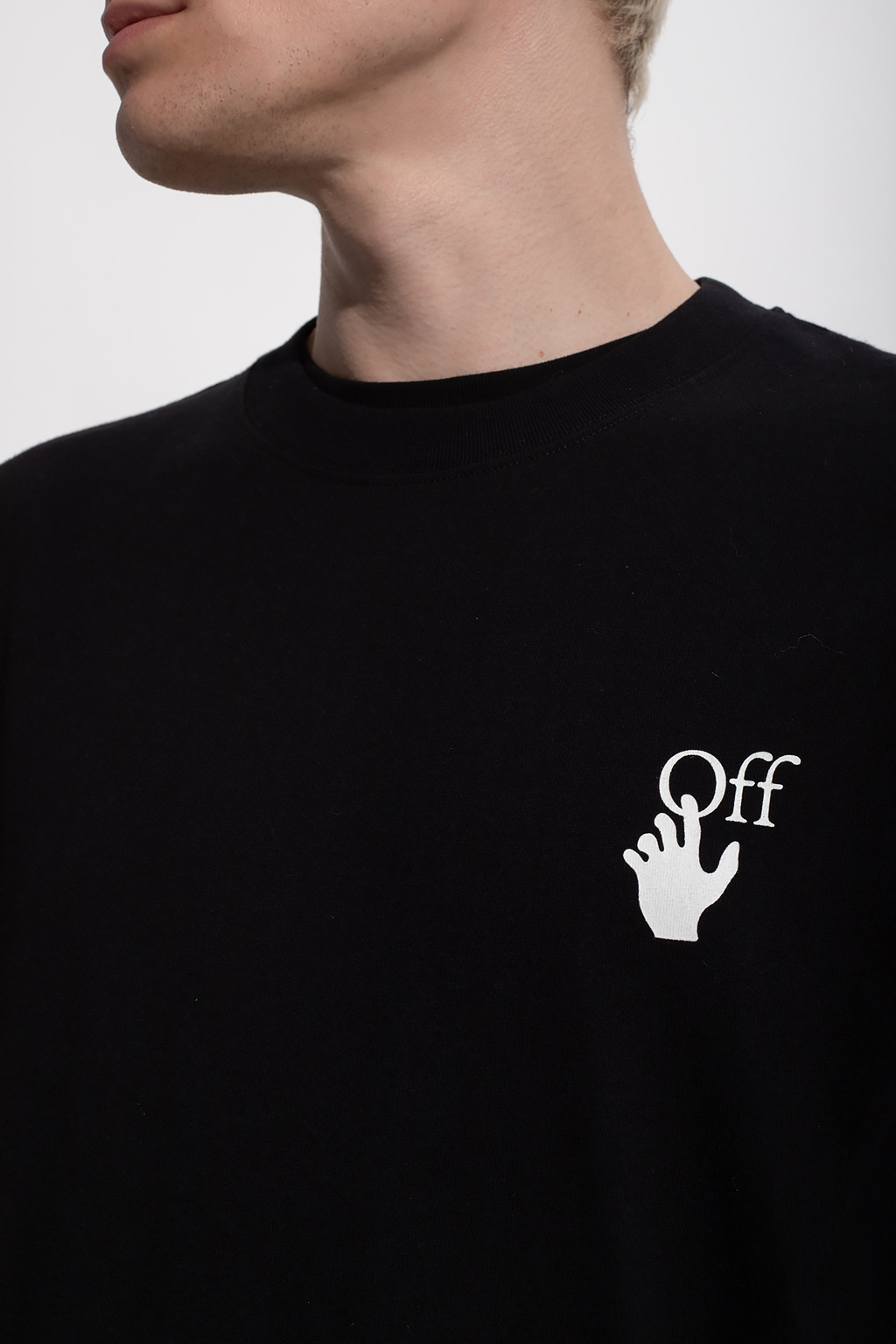 Off-White T-shirt with logo