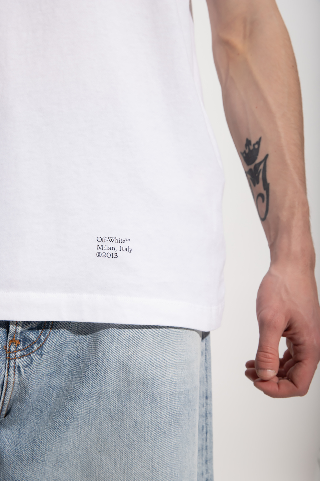 Off-White T-shirt Twill with logo