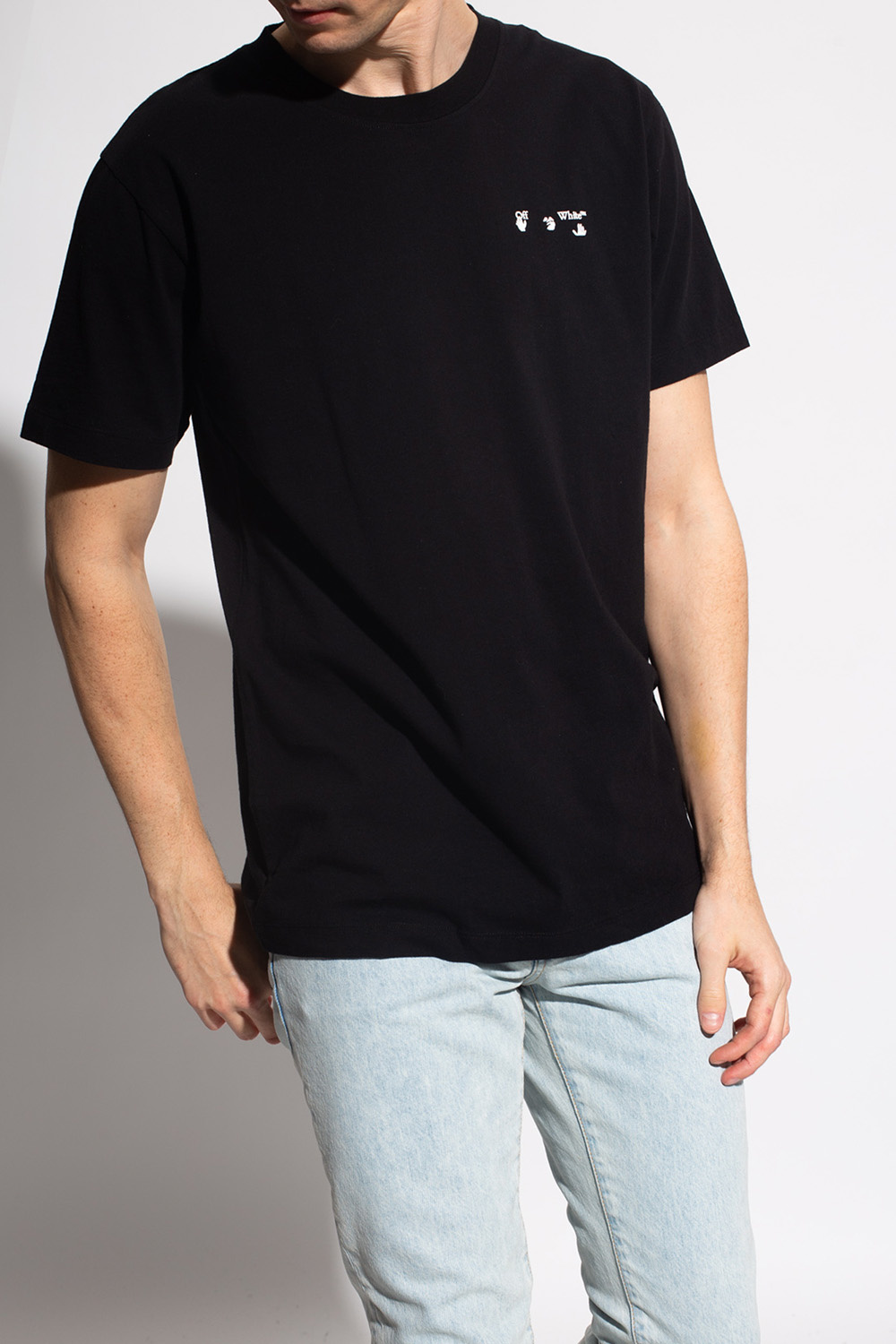 Off-White T-shirt with logo