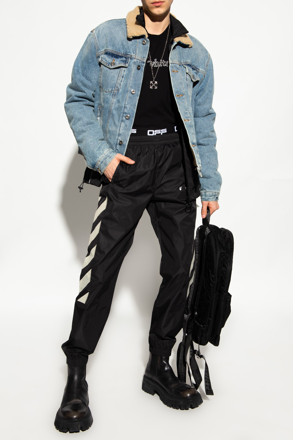 Off-White mens rec gen clothing