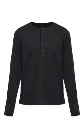 Long-sleeve T-shirt