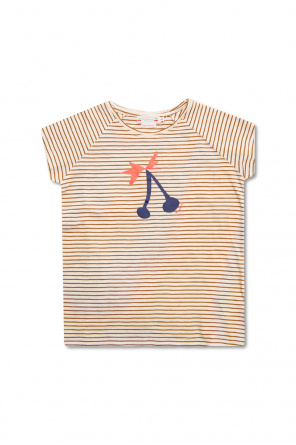 Update your casual outfit with this chic t-shirt from Tommy Hilfiger