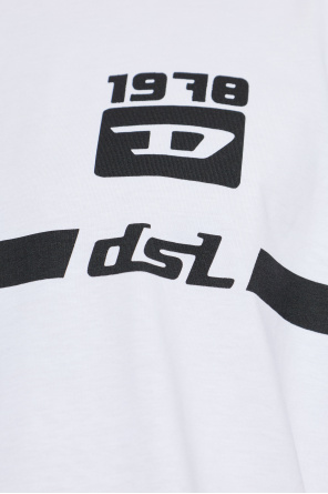 Diesel T-shirt with hood ‘T-BOXT-LS-HOOD-RIB’