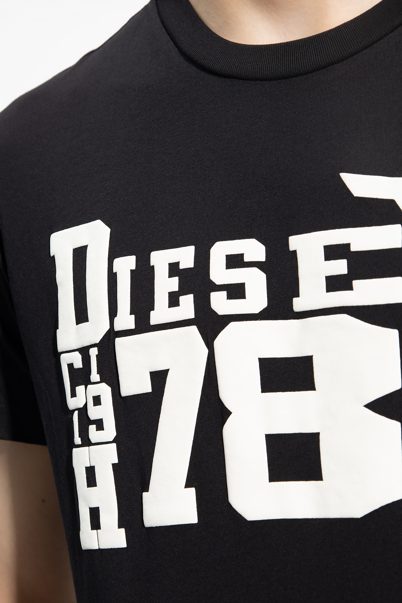 Diesel Men Orange Logo Printed T-Shirt, XL| Luxury T-Shirts for Men | Darveys